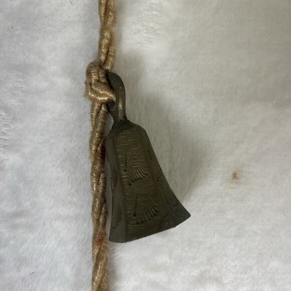 Vintage Rustic Handmade 6 Brass Wind Bells Charms On Rope Great Sound, India - Picture 6 of 11
